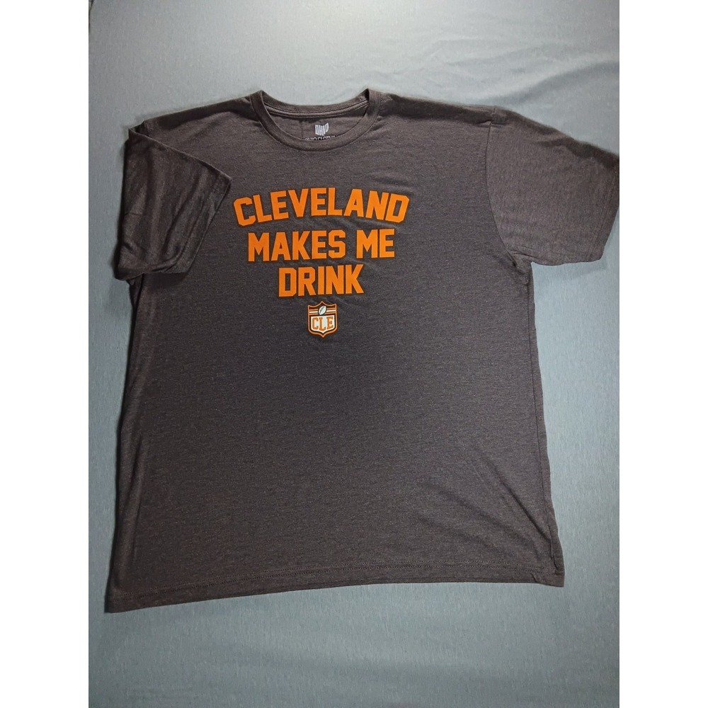 Ohio Clothing Cleveland Browns T-Shirt Mens XL Brown Cleveland Makes Me Drink